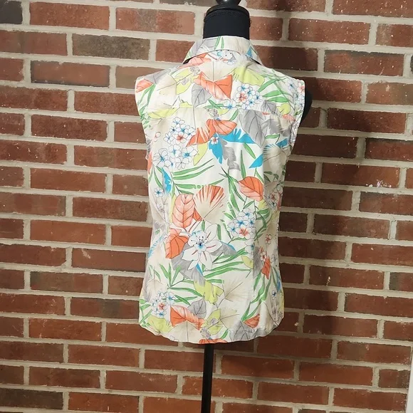 Izod - washable silk sleeveless floral top, size 10 - Picture 6 of 10